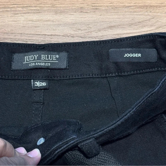 Judy Blue Women's Black High Waisted Double Roll Cuff Jogger Jeans 3/26 Comfy - Picture 3 of 7